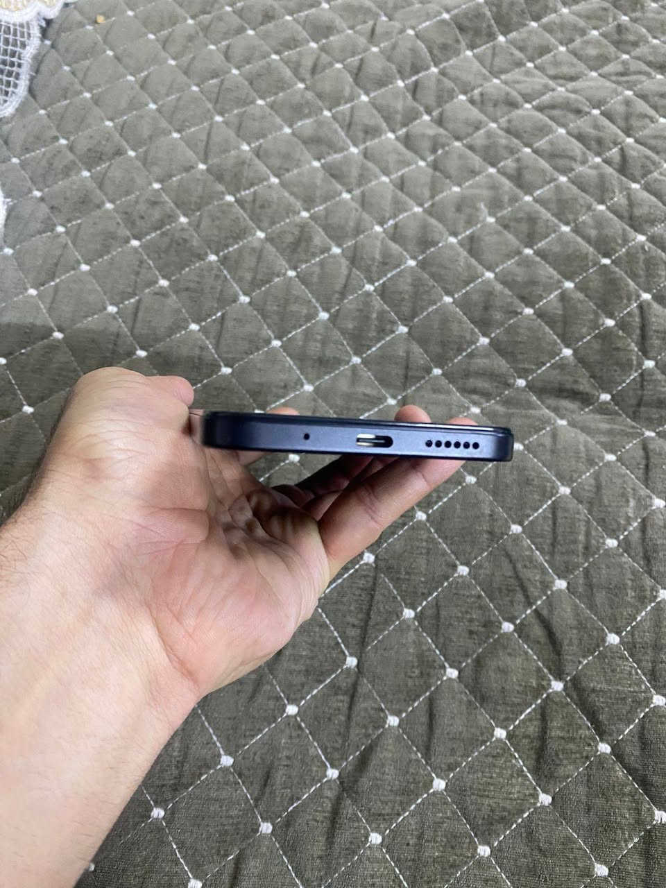 سلام عليكم لبيع ريملي نوت 12 فايف جي / ذاكره 128 
جهاز جديد خدش ما بيه كفاله عامه / ملحقات جهاز موجوده سعر 120 عنواني البصره معقل ساعه شراي يتصل ***********
