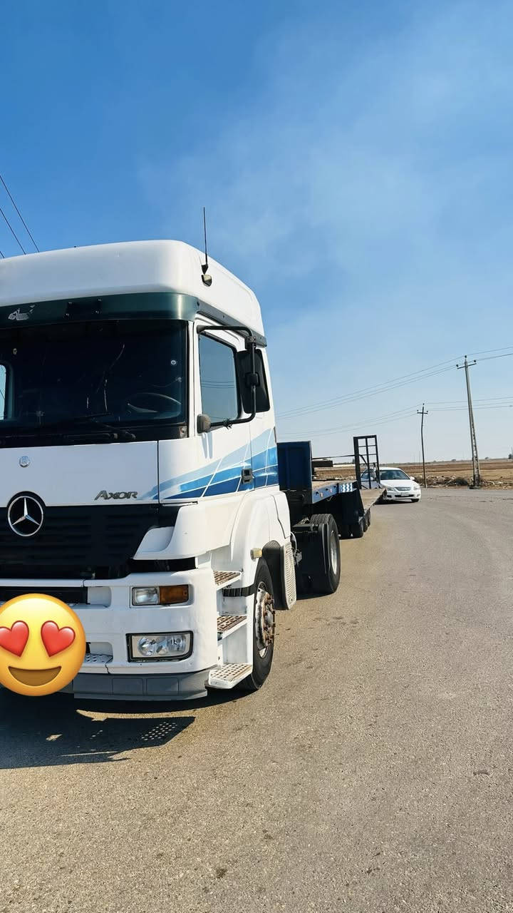 سلام عليكم
اكسور مديل 2003 مرسمه لودر  

رقم اربيل بسامينه سنويه نافذه 

عربانه المانيه 3دنكير 

كير كهربائي محرك اكسن مكفولات 

السعر250 وبيه مجال 

رقم التلفون (***********)
