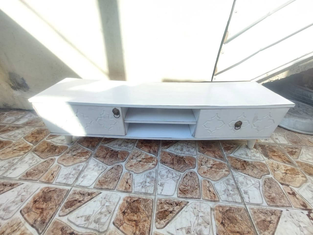 السلام عليكم ميز نظيف مال بلازم كامل للبيع وبسعر بس 20 الف وبي مجال للطيبين ***********. مكان ديالى بعقوبه التحرير
