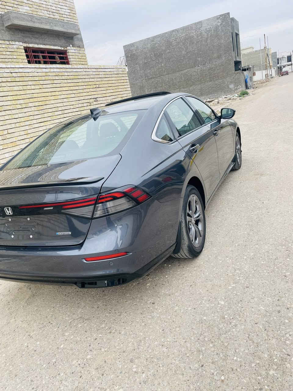 هوندا اكورد exl موديل 2024 هايبرد

سياره بدون رقم شمالي تترقم كاتي دهوك دخلته على دهوك تترقم شمالي بسمي اني احولك

صارلها 20 يوم من دخلت 

السيارة ماشيه m12 الف

فول مواصفات 

• مكينة 2000 هايبرد تنفس طبيعي

• كير اوتوماتيك 

• شاشة كبيرة

•فتحه سلايد

• كاميرا خلفية 3 انظمة

• كرسي كهرباء جلد  لون اسود  

• رادار امامي

كشان خزن ميموري

• مانع تصادم

• محدد مسار 

• تصحيح مسار

• شفتات بالستيرن

• مثبت سرعة

• مانع انزلاق

• دخول ذكي 

• إنارة ترحيبية

• هندبريك كهرباء

• عداد ديجيتال

•لايت عدسات زينون

• نظام اوتو لايت Auto

• لايت العالي زنون 

اوتو هولد للبريك

• حساسات مطر 

• حساسات امامي خلفي 

• حساسات ضغط هواء الإطارات

• أوامر صوتية

• 4 أنظمة قيادة (eco,individual , sport,normal )

السياره وارد امريكي وصور الحادث داخل منشور

اني مستوردها واني مصلحها بنيد اصلي بس صبغته وجملغ مصبوغ. موجود الاصلي مالتها محتاج بارد بس انطي وياها  تصليح درجة اولى كله اصلي ولاقطعه صيني  السياره نقصها الرادار الامامي مسروق بس 

السعر 188 قابل للتفاوض 

مكان السيارة بغداد  المدائن

***********
