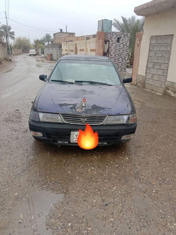 السلام عليكم للبيع نيسان سني موديل 1997كير عادي محرك 18قبق اسود نوزل. مو كابريته فول عادي صدر جديد كهربياته شغاله من الطول لطول سياره جاهزه فقط تبخير قليل بلمحرك  سياره جارده فقط  داخله جلد ونضافه فول. تايرات جدد بيع او مراوس حسب القناعه والسعر 37 مكان تكريت العلم   علماا  رقم بغداد مشروع وطني تتحول بتكريت   تحويل مباشر فقط
***********
