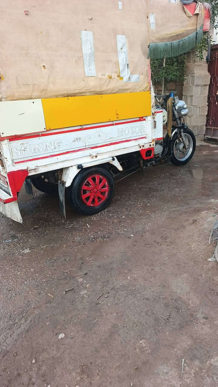 ستوتة للبيع ٢٠١٦اوراق اصولية مابيهة اي نقص ***********
