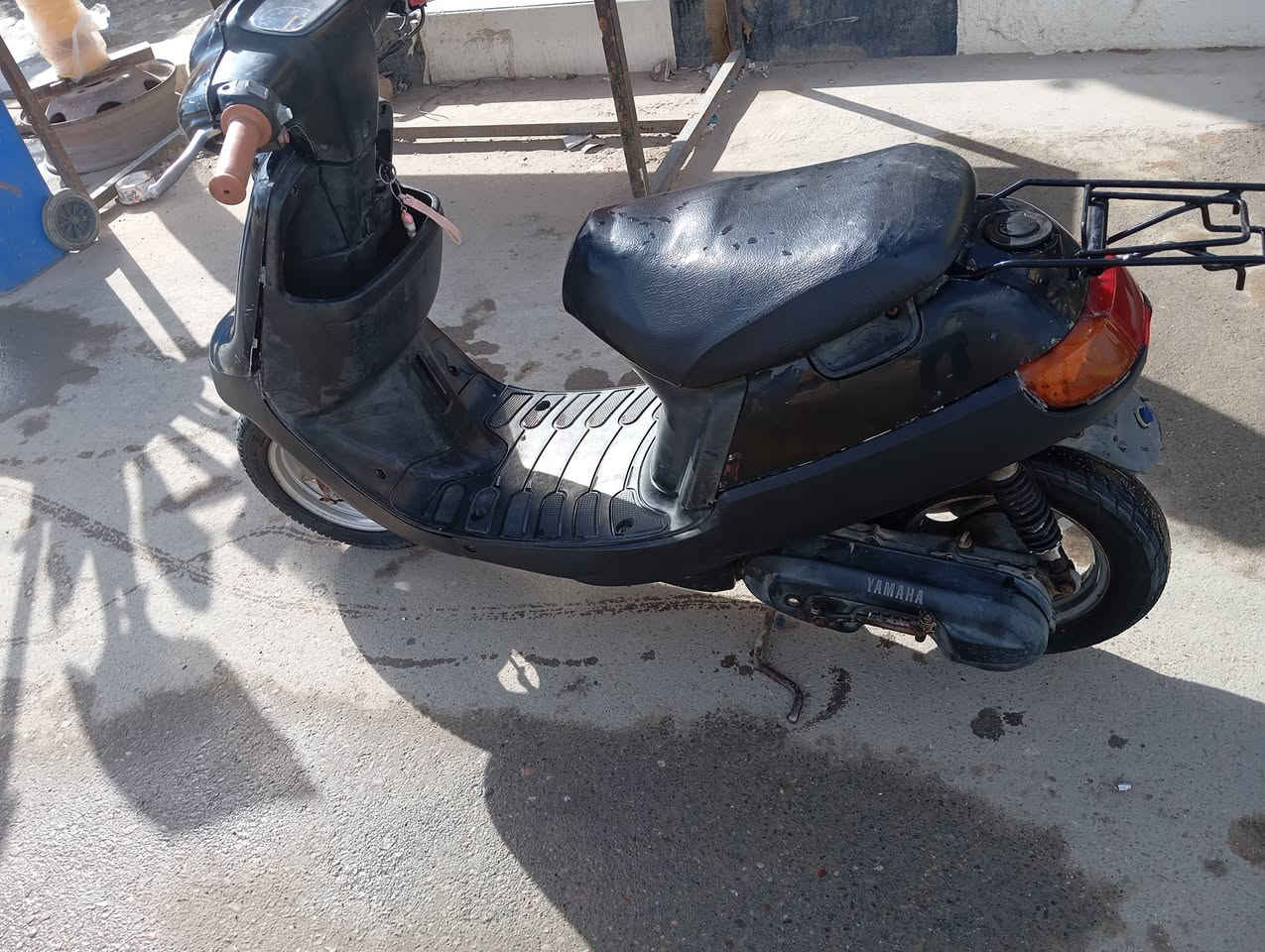 سلام عليكم دراجه بتره للبيع دراجه نضيفه مفتوحه السعر ٢٠٠وبيهه مجال بصيط حك الجيه مكاني ناصرية مركز رقمي ***********
