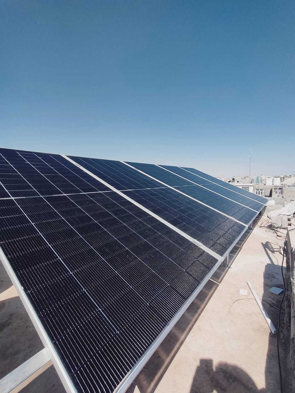 📍جلولاء_حي الخضراء
تم تنصيب طاقة شمسية (ماركة شيساج العالمية)
بقدرة10امبير نهاري☀️ 8امبير ليلي🌖

تتكون المنظومة من انفيرتر بقدرة3.5 kw✅
وبطارية بقدرة 8 kw✅+بورد سيطرة متكامل✅
مع هيكل حديد مغلون لالواح شركة لونجي عدد 5✅

ضمان البطارية 5سنوات حقيقية✅✅
ضمان الانفيرتر 2سنوات حقيقية ✅✅

للتواصل :
*********** المهندس صالح الحربي
*********** محمد صالح الحربي
