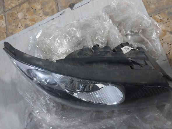 السلام عليكم 
لايت النترا مقدس خليجي داخل اسود جهة اليمين فقط مال حاوية. 
للاستفسار :- بغداد/كراج الخالدي  ساحة الطيران / الشارع العريض 
ابو علي / ***********
