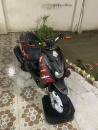 سكنز جبلي للبيع  دراجه نظيفة دراجة مزودة نصة السعر ٨٠٠ وبية مجال لاتصا...