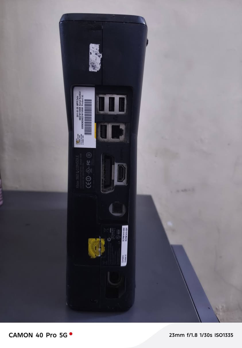 سلام عليكم إكس بوكس نضافه 100/ سعر 100/ ***********
