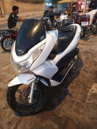 PCX • ٢٠١٦ • ١٢٥