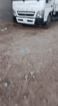 بسم الله الرحمن الرحيم
للبيع كنتر موديل ٢٠٢٠ ماشيه ٢٥٠الف 
تخم تاير حداديه كامله مكفوله كفاله عامه 
ب استثناء التكمه شبرين بارد فقط فقط 
الرقم بغداد إنكليزي سنويه لل ٣٠ تحويل ثاني يوم 
المكان واسط كوت الإتصال ***********
