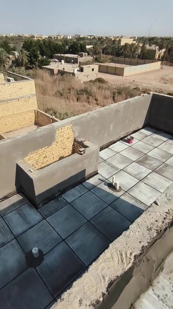 #أستلام مهندس #فلوسك_عندك_لمن_يكمل_سطحك 💸
تم إنجاز السطح حسب المواد المطلوبة: زفت + فلانكوت + نايلون + اشتايكر السماوة
✂ كص كوسره
✅ شرط الفحص بالماء + استلام من قبل #مهندس_كرسته
🔧 صيانة الماستك والأسطح القديمة متوفرة

📍 متواجدين: الناصرية – أقضية ونواحي
📞 للاستفسار: ***********
