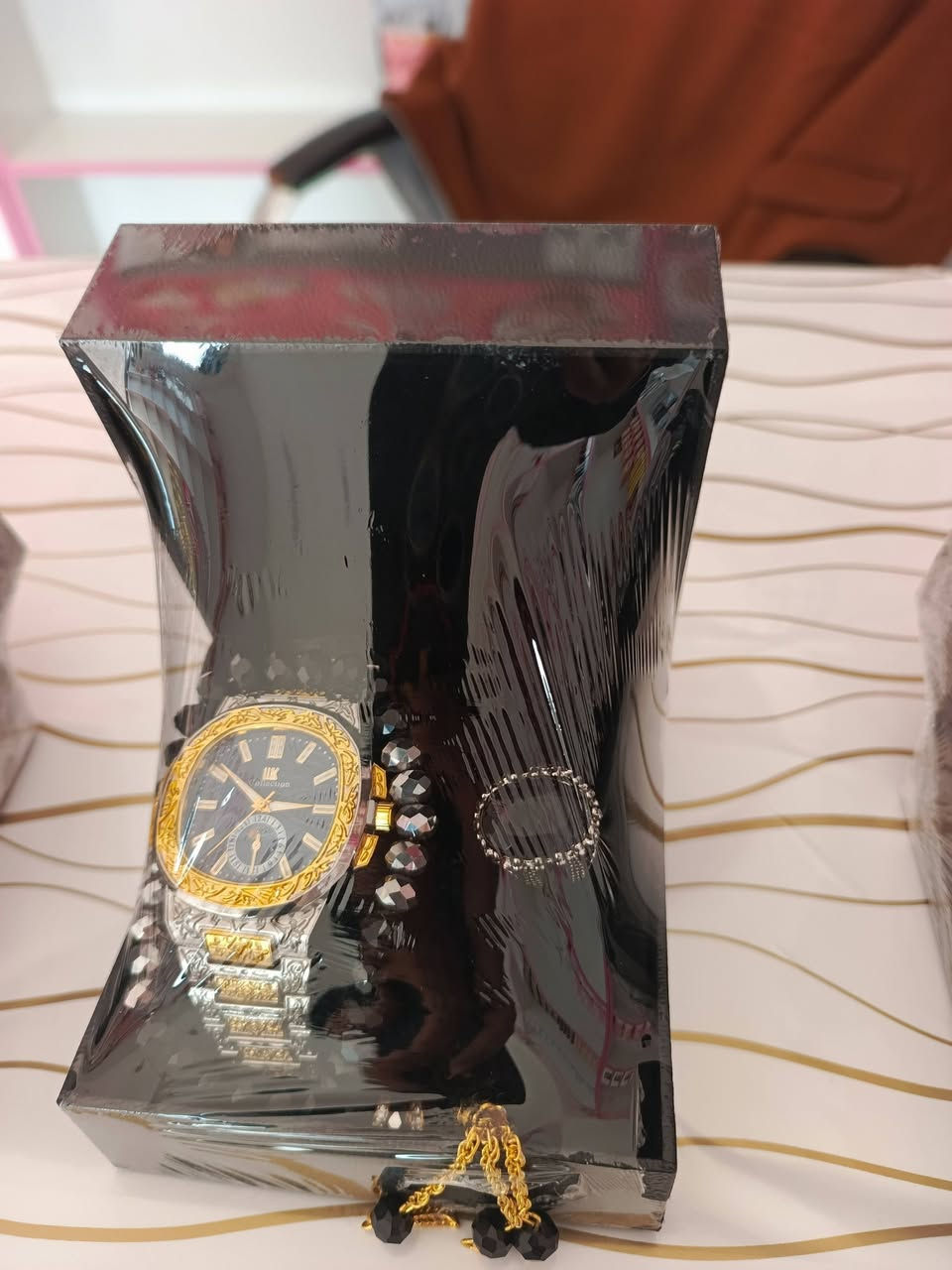 كوزمتك الجوهرة *********** بادارت ابو حياة
