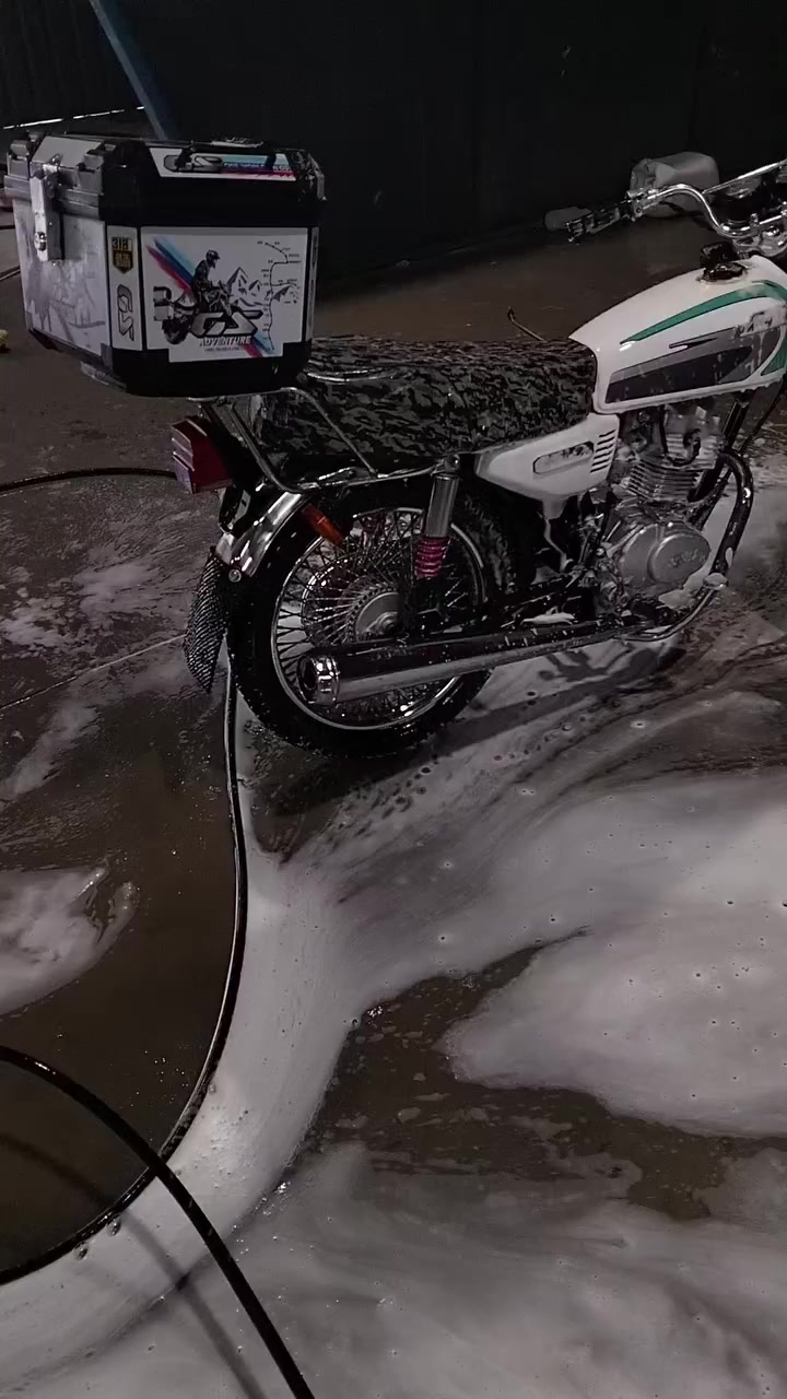 دراجه اربعه كير كلك البيع مع الصندوق+ الخوذه
الاستفسار خاص مفتوح


**إذا كنت صاحب هذا الإعلان وتريد حذفه لأي سبب، رجاءا أرسل رسالة إلى الدعم الفني**