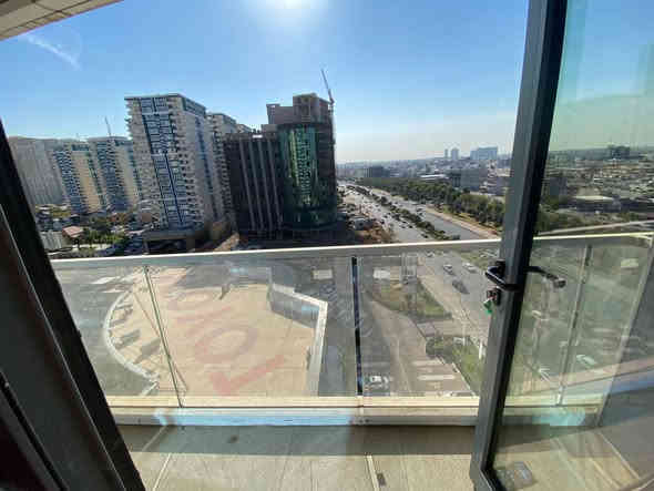 للايجار
ــ غرفة وصالة مؤثثة
ــ مجمع ويفي أفينيو
ــ طابق 11
ــ الإيجار 550$
ــ *********** أربيل
