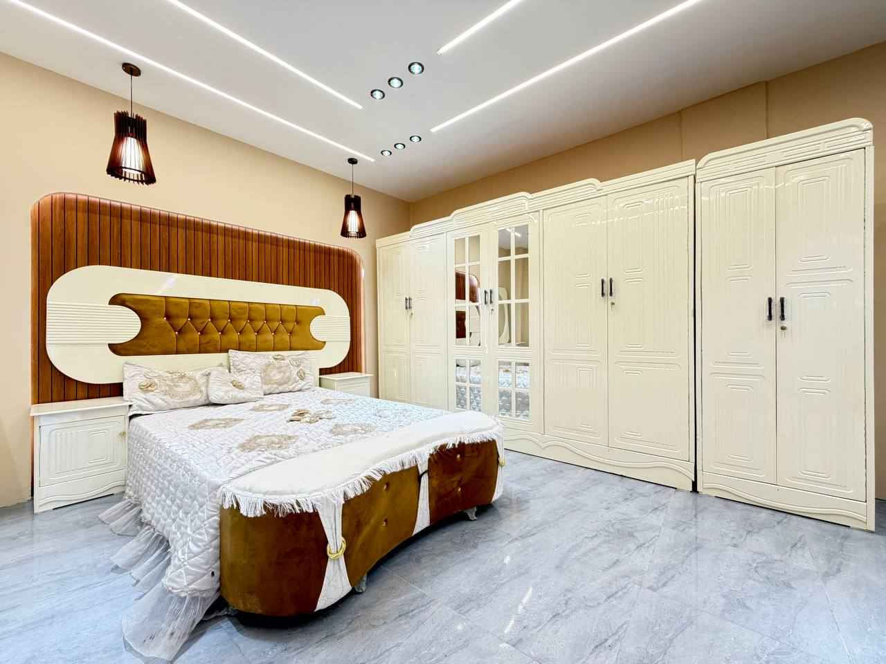 السعر // مليون و50 الف  😍

🔅تفاصيل الغرفة المرمري  ....

 خارج ٤ملم ام دي اف 🔺
وداخل معاكس ٣ملم 
صبغ حراري  درجة اولى 

عدد القطع  ٧ قطع 😍
🔺1 //جرباية  قياس  ١٦٠ × ٢٠٠ 
🔺//ميز جانبي ايسر قياس ٥٠
🔺2// وميز  جانبي  قياس ٥٠
🔺3// زاوية ارتفاع مترين عرض ٨٠
🔺4// وميز بلازمه  
🔺5//وميز مراية ارتفاع مترين عرض ١٢٠
🔺6// وكنتور ٦ باب  ارتفاع مترين و١٥ طول ٣ متر و١٥

القطعه الثامنة حسب الطلب شازلون
سعرها ٥٠ الف ❤️

(توصيل مجاني مركز بغداد )
التوصيل يشمل الشد مجاني 🔥
(اطراف ٥٠)
باقي المحافضات حسب البعد
شازلون سعرها ٥٠ الف
شازلون مخزن ٧٥ الف بغداد, العراق


**إذا كنت صاحب هذا الإعلان وتريد حذفه لأي سبب، رجاءا أرسل رسالة إلى الدعم الفني**