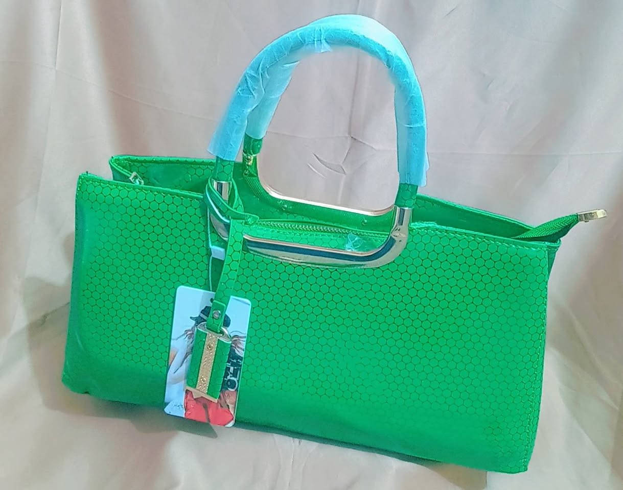 تخفيضات🥳 تخفيضات 🤩
عرض العيد🎉
الجنطه ام 15الف.. صارت ب13الف تاخذين جنطتين ب25😍
العرض ساري لمدة يومين فقط☺️
سارعو بالحجز قبل انتهاء العرض🏃
#عروض_العيد


**إذا كنت صاحب هذا الإعلان وتريد حذفه لأي سبب، رجاءا أرسل رسالة إلى الدعم الفني**