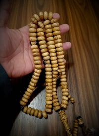 خشب زيتون طبيعي • ١٥ملم • قطعة مميزة