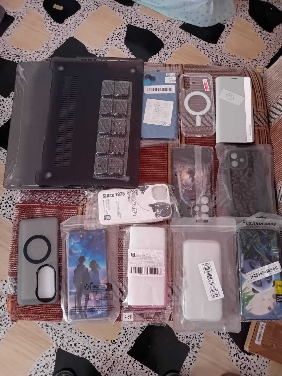 اخوان كفرات ولاصقات كلهن شلع ٤٥ الف مع التوصيل


**إذا كنت صاحب هذا الإعلان وتريد حذفه لأي سبب، رجاءا أرسل رسالة إلى الدعم الفني**