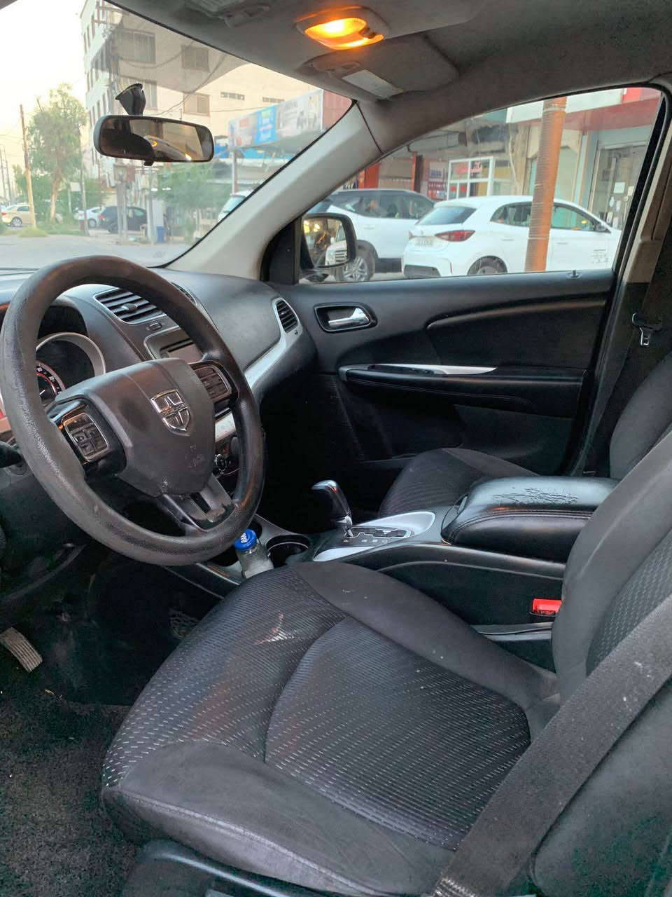 Dodge journey.
Model  2018 

بۆنیت چاملغ سبوغ 
سێ جێگا تەعدیل 
سەرە شانسی گرتیە 
ئێڕباگ کامل بویتەوە 
مەکینە / V4,2.4 کراوەیە 
ڕۆیشتن / ١٢٥ هەزار کم 
ڕەقەم سەنەوی نوێیە 
نیو مواسفات 

نرخ / ١٠٥$
*********** أربيل, العراق
