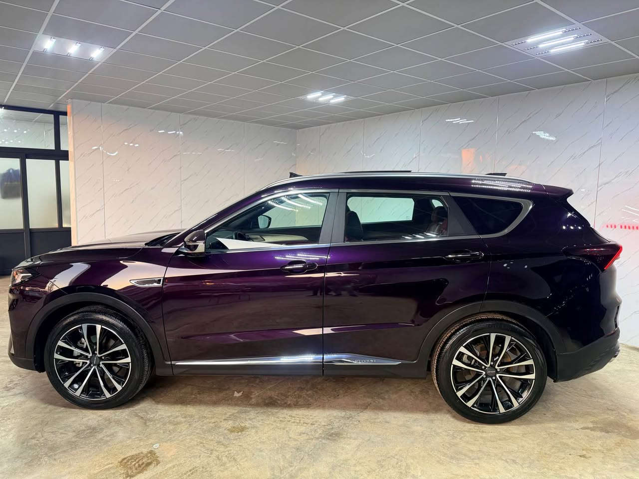 JETOUR X70 PLUS
مۆدیلی 2023
بێ بۆیاخ 
50.000KM
فول فول مواسەفات✅
شەریكەی هارلم زەمانی 6 ساڵی ماوە✅
نرخی158$💵
سلێمانی📍
0770 202 9469📞 السليمانية, العراق
