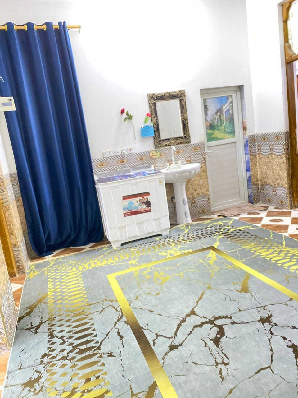 #دار سكن بناء حديث طابو صرف 
#المساحه ١٥٠م. ٢غرف نوم  طابق واحد ومخزن كبير 
#تبليط. خدمات. #الموقع ابي غرق حي المرتضى  قبل المدرسه. باتجاه مركز الناحيه. 
#السعر ٩٧ بي مجال  للاستفسار  اكثر ***********
