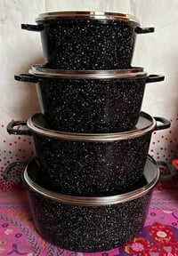 ست ألماني • حجم عائلة • كرانيت زيتي