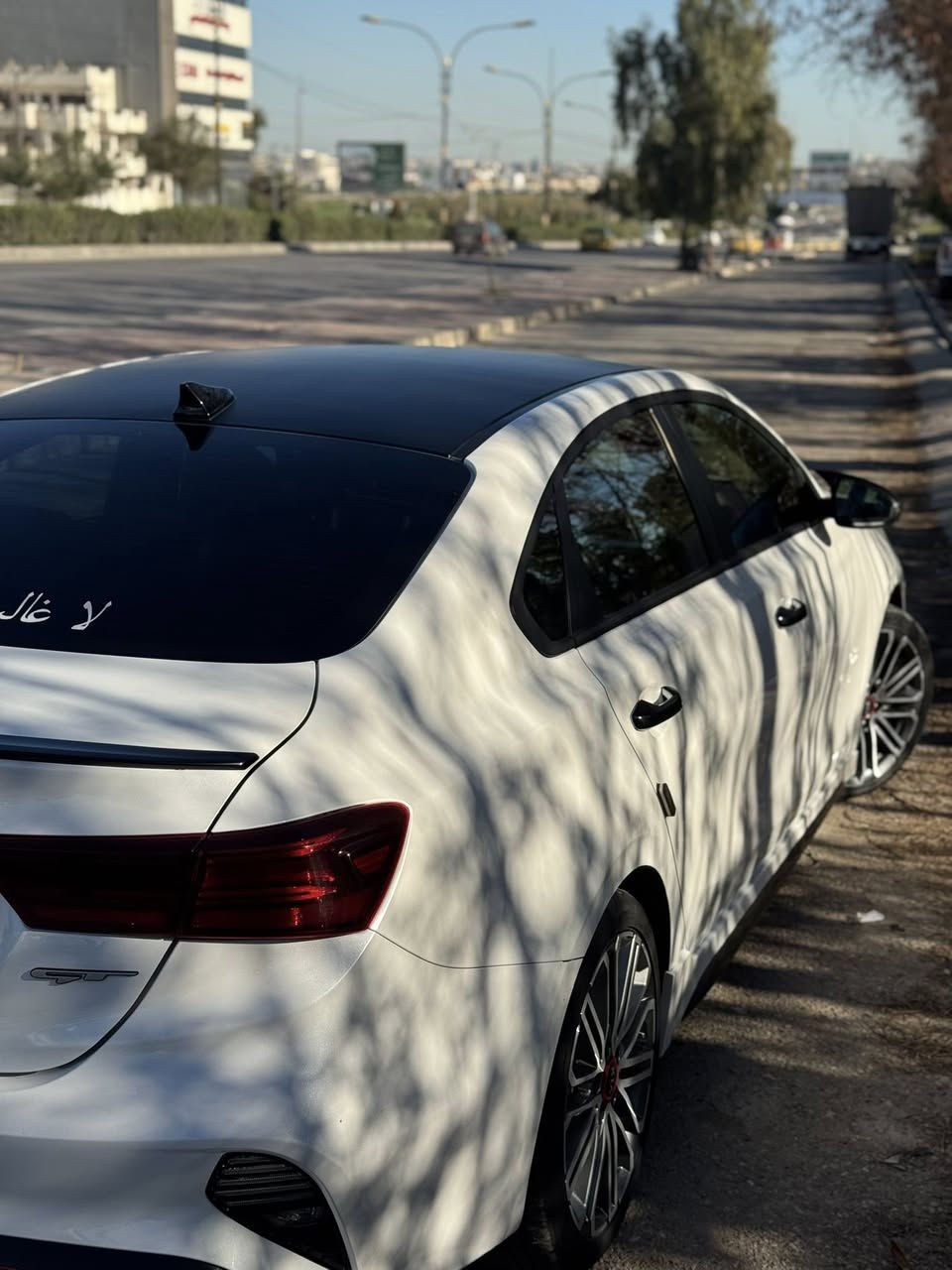 محرك 4 سلندر 1600 توربو
مواصفات بصمة تشغيل بصمة ابواب تشغيل عن بعد

كشنات جلد 

شاشة كبيرة وكاميرا

تحكمات ستيرن

اوتو ستوب

قيادة ذاتية 

تحديد سرعة وتحديد مسار

شفتات ستيرن

وباقي المواصفات المعروفة للGT

ماشية 45 الف ميل السيارة باسمي شرط التحويل والغرامات

ضرر قطعتين كلير فقط جاملغ سائق وباب السائق شرط بدون دواخل 

للتواصل ***********
