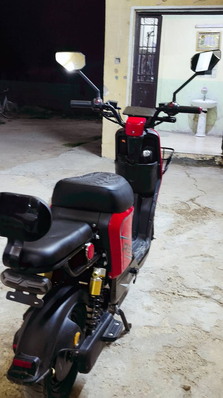 السلام عليكم دراجه شحن ار 9 جديده مستعمله اسبوع السعر خاص الرقم التلفون‏
موديل 25
‏‪***********‬‏
***********
