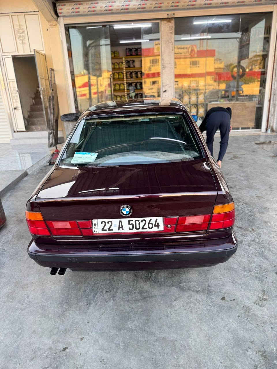 سلام عليكم للبيع BMW موديل 1993
فول بس بدون سلايد صبغ عام جماليه 
تبريد يشتغل رقم أربيل سنويه جديد
525 اوتوماتيك بلادي
مكان سياره كركوك
سعر 80بيها مجال مكان سياره كركوك
***********
