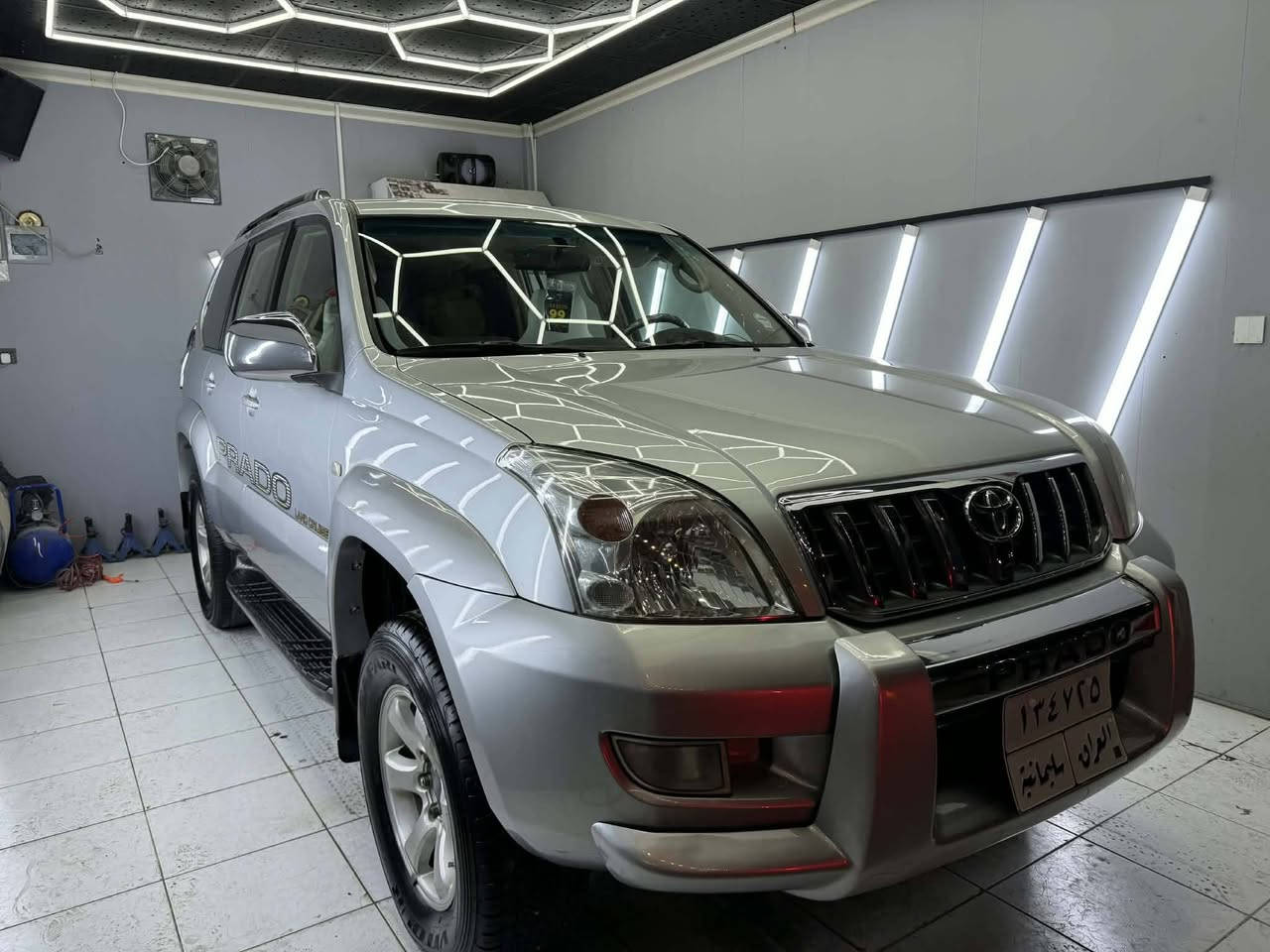 برادو۲۰۰۷گیرو مەکینە بەشەرت نەکراوەتەوە ۱پەلە بویاخی هەیە دیاریم کردوە تایەی تازەیە ۱۳۷کەلا لە سلێمانیە***********/***********
