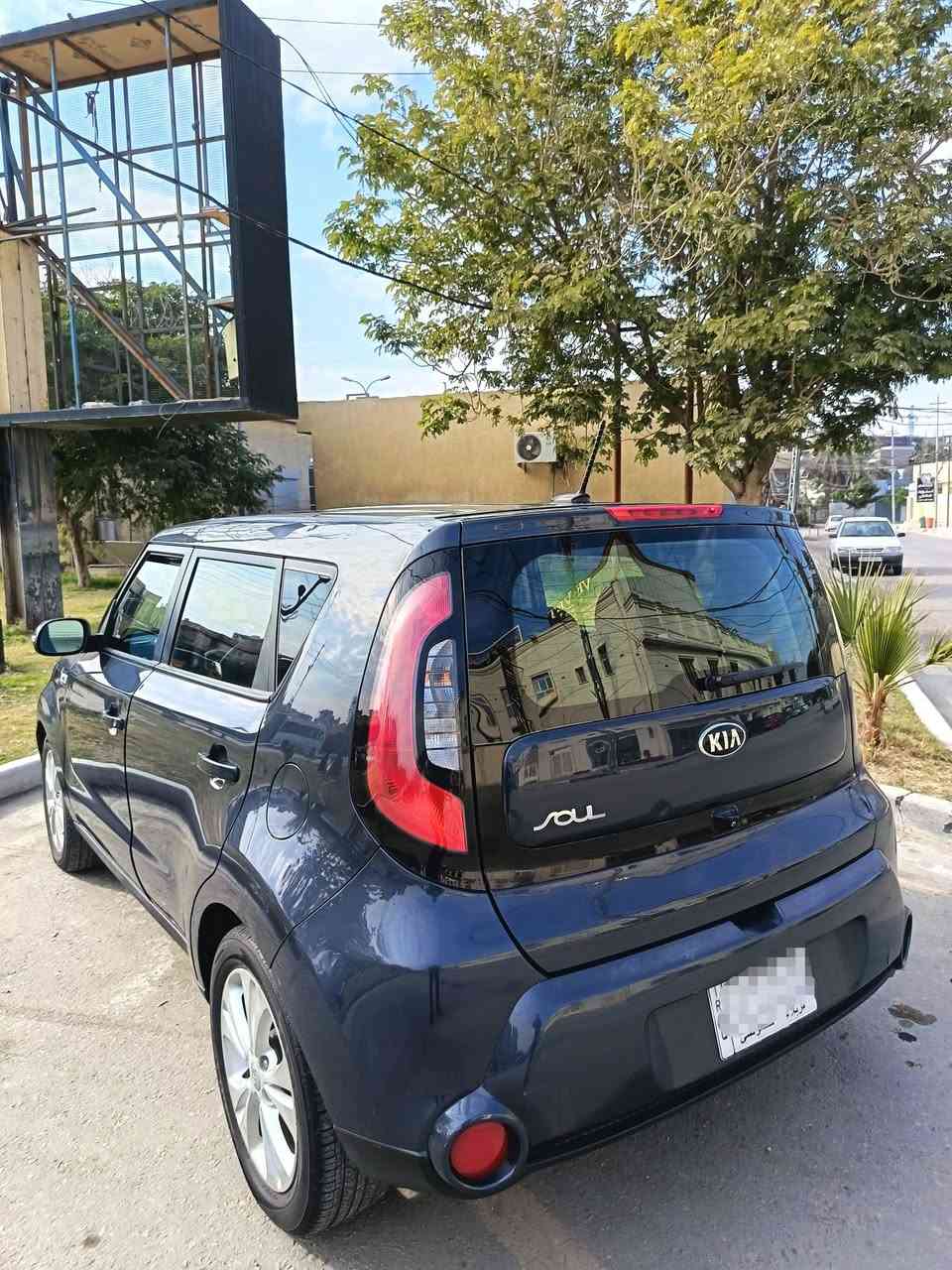 للبيع كيا صول
موديل 2016
رقم كربلاء
وارد أمريكي حادث جاملغ وبنيد وجاملغ
محرك 2000 بلادي مامفتوح لاكن يوجد بي صوت قديم صاله سنه موجود وماعليه شي
مواصفات السيارة
 تحكم جهتين
اشاير بالمري
كشافات
كشنات جلد
ويل كب
مكان السياره كربلاء حي الحسين السعر 115وبيه مجال الشراي يتصل ***********
