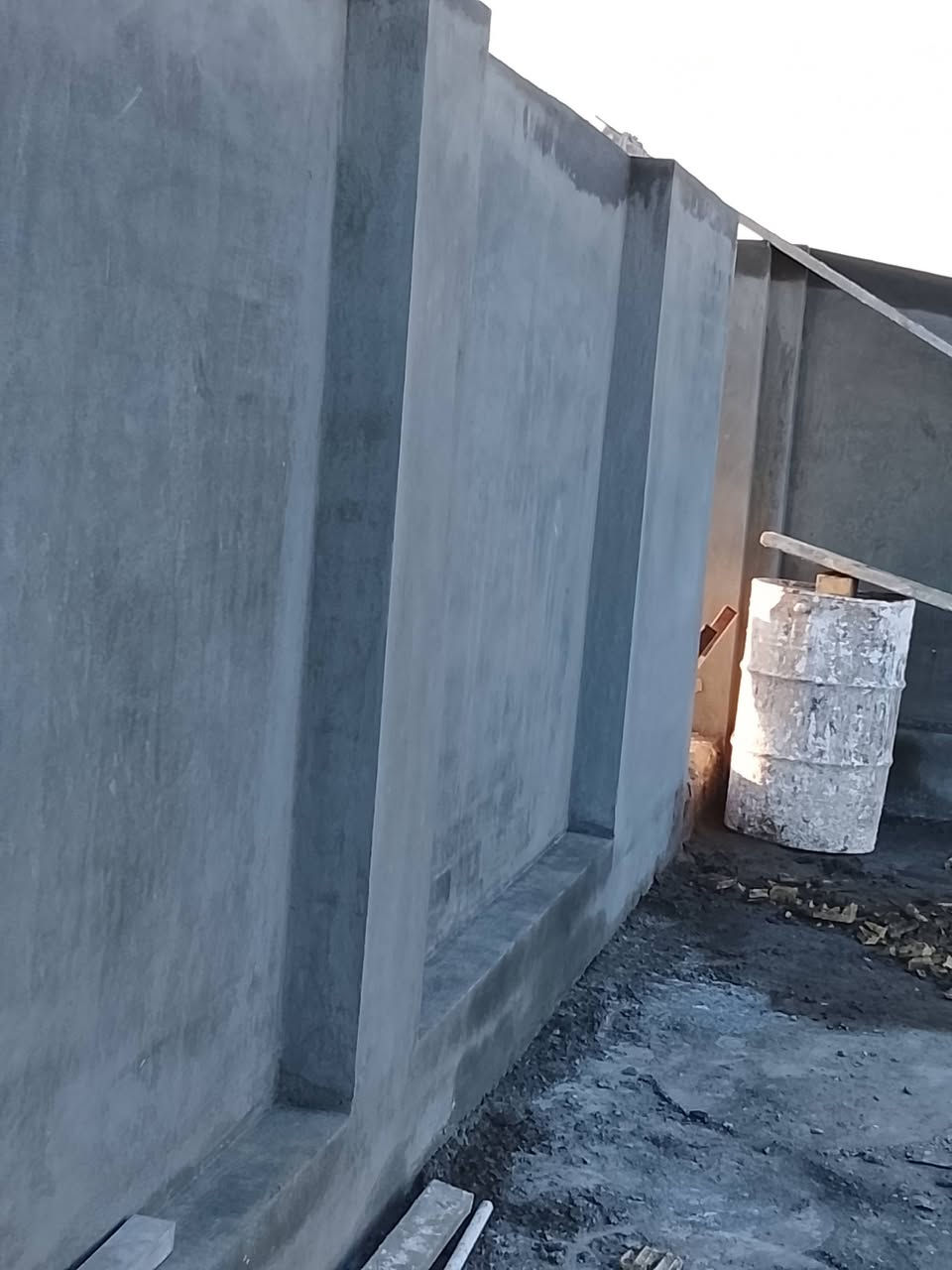 السلام عليكم كادر كامل لبخ متواجد في بغداد مصري ***********
