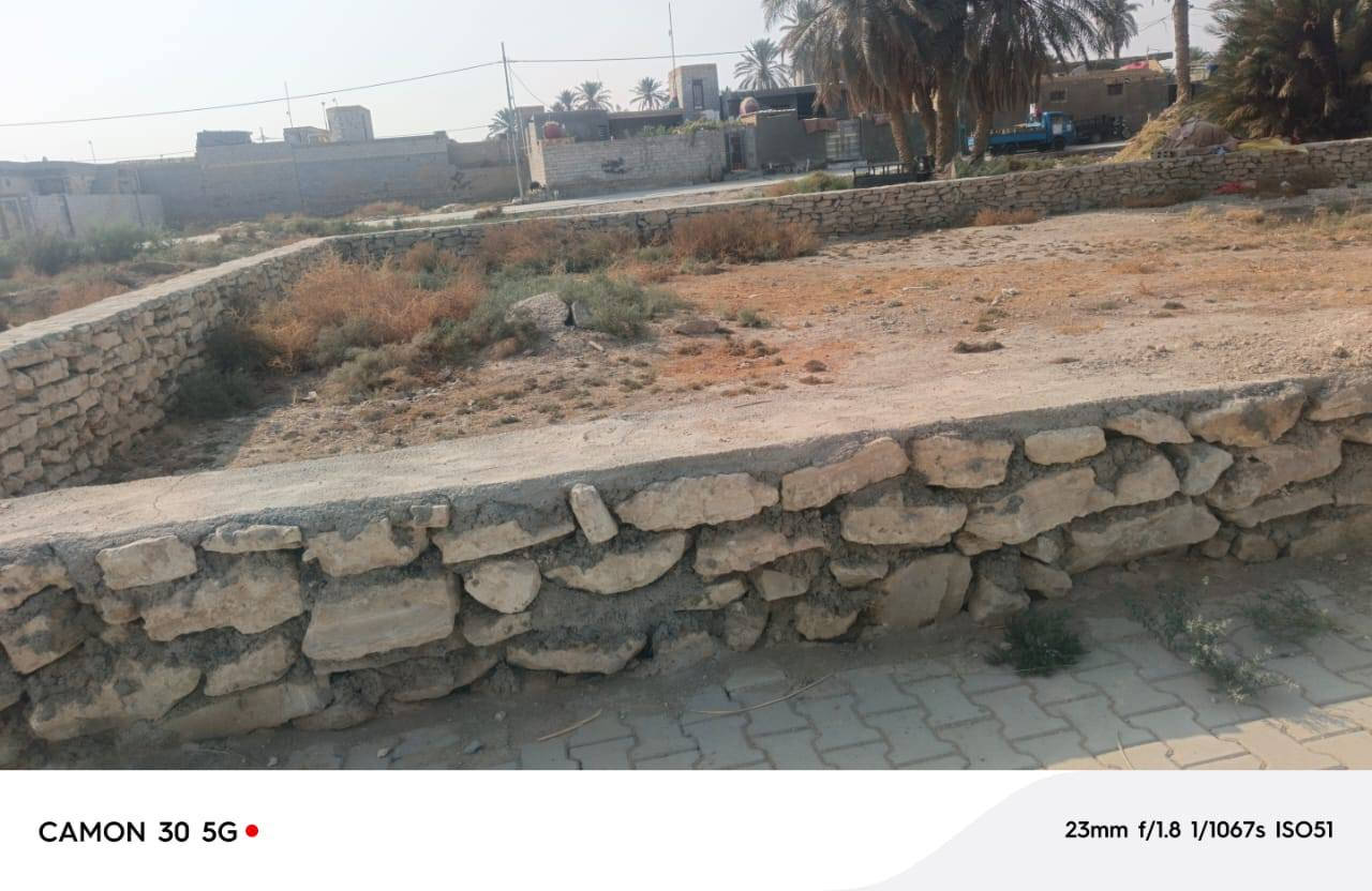 قطعه للبيع خلف الملعب القديم بشارع ابو مهدي المهندس المساحه 800متر للاستفسار الاتصال على الرقم ***********
