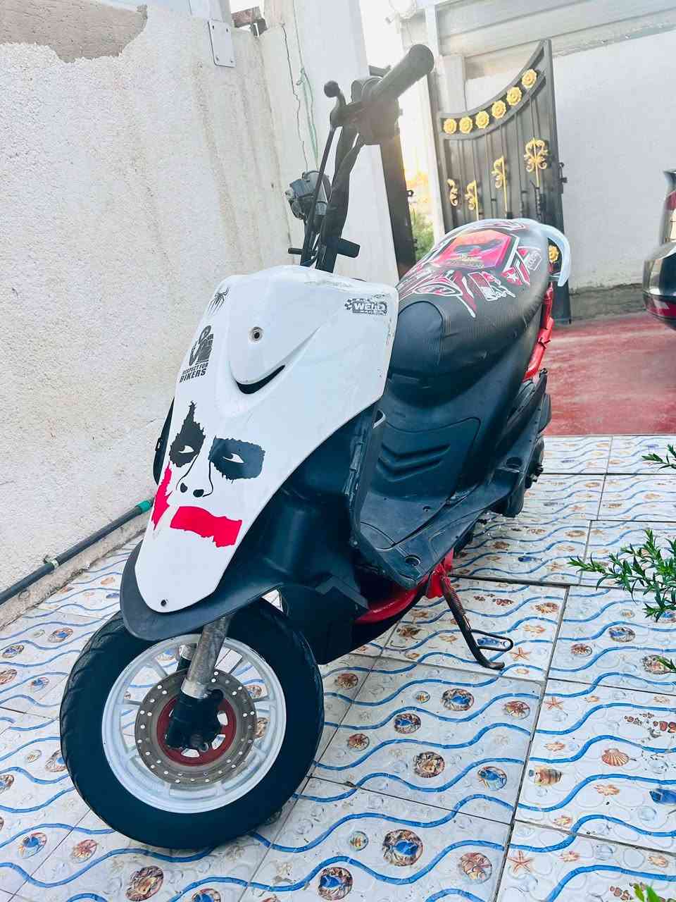 السلام عليكم 
ماكس عدله للبيع ٥٥ تعمير جديد جاهزه سلف هندر شلعه ومعدل فول مكينه خرسه اي نقص مابيه السعر ٤٠٠ وبيه مجال المكان حله ناحيه النيل ‭***********‬
