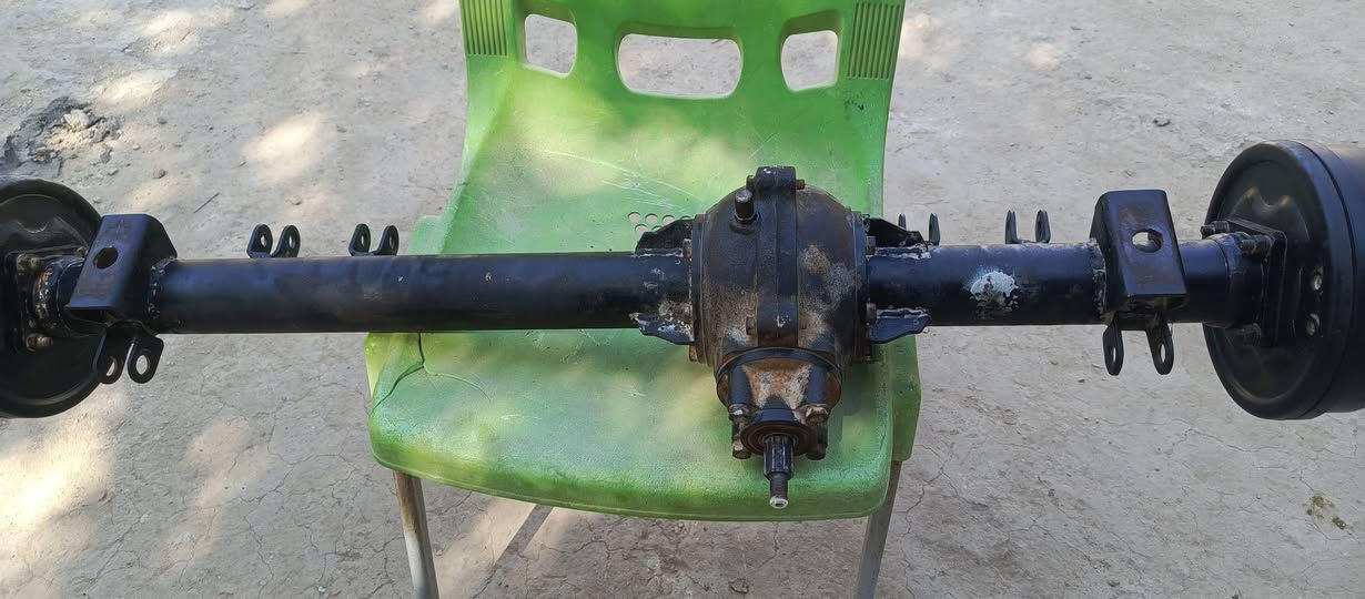 سلام عليكم .
متاح أگسن MTR 
مديل 18
السعر 50 قفل 
شرط فول انطيك ضمان بيه على الفحص .
مكاني ابصخير .
اتصل. ***********
