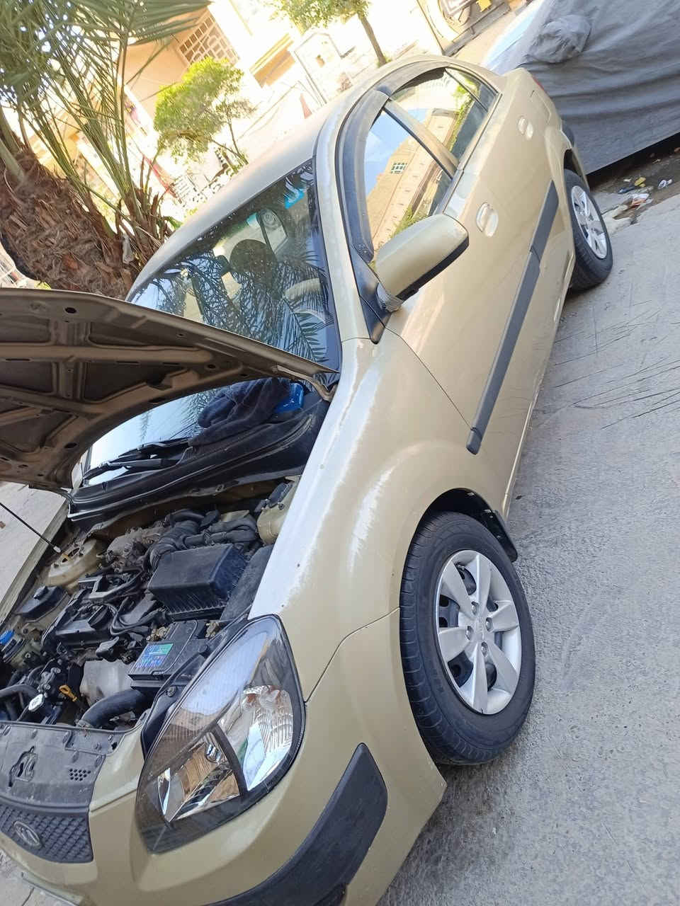 سلام عليكم ريو موديل 8 رقم بغداد دولي هزة جديدة تحويل مباشر بسمي شخصين محرك كير لوك صدر خلفي امامي جديد تخم تاير هوة ول اويالة جديد تبريد ثلج بدون صبغ محرك ألف وستمية دوش كير اوتو السعر ٧١  وبيه مجال للطيبين كلش بصيط رقم الهاتف 
***********
*********** العنوان بغداد كاضمية او شعلة
