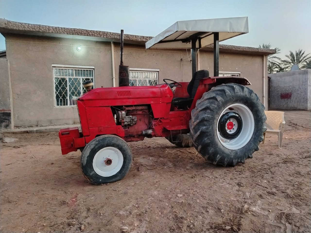 سلام عليكم انتر ناش جاهزه علئ اخر حبايه شرط الفحص مكفوله من كل عيب محرك جديد لاتنقيص لا تبخير 
     كير اكسل تايرات صدر كله جديد وشوفت عينك لادخان ولاشي وثكلاته جاهزه وبل كراب خير من الله رقم وسنويه مداور مكانه بابل ***********
