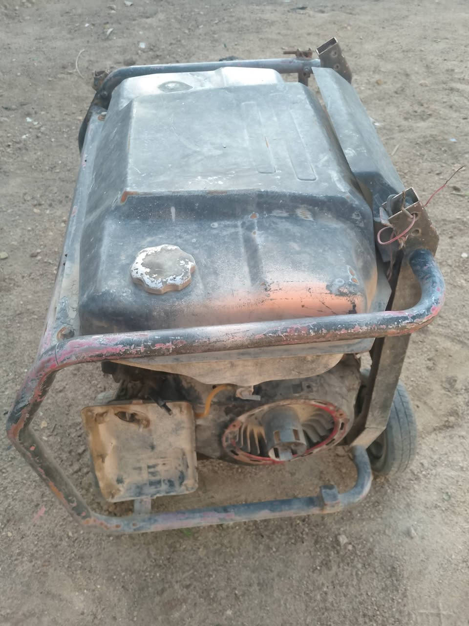 السلام عليكم مولده بانزين  5 كيفي شغاله للبيع السعر ٢٥٠ مكاني نجف


**إذا كنت صاحب هذا الإعلان وتريد حذفه لأي سبب، رجاءا أرسل رسالة إلى الدعم الفني**