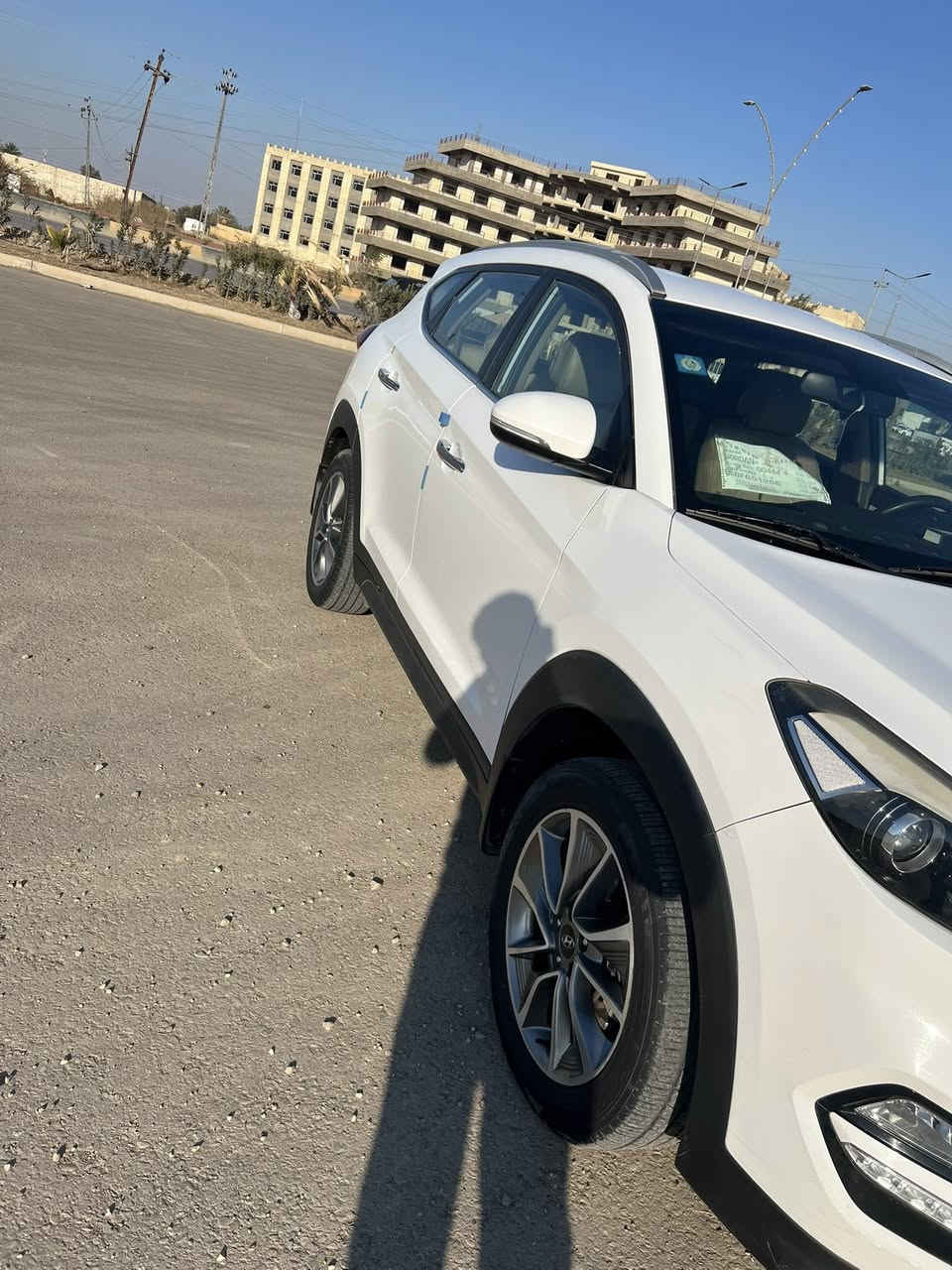 السلام عليكم
توكسان خليجي 2018

كفاله عامه من الصبغ والحادث  

السياره ماشيه ١٠٠ الف

مكينه كير حداديه مكفوله من كلشي   
 مكاني واسط الكوت 
السعر ١٨٨$
  

جاهزه مبيه اي نقص السياره رقم بغداد بسمي 

للاستفسار ***********
