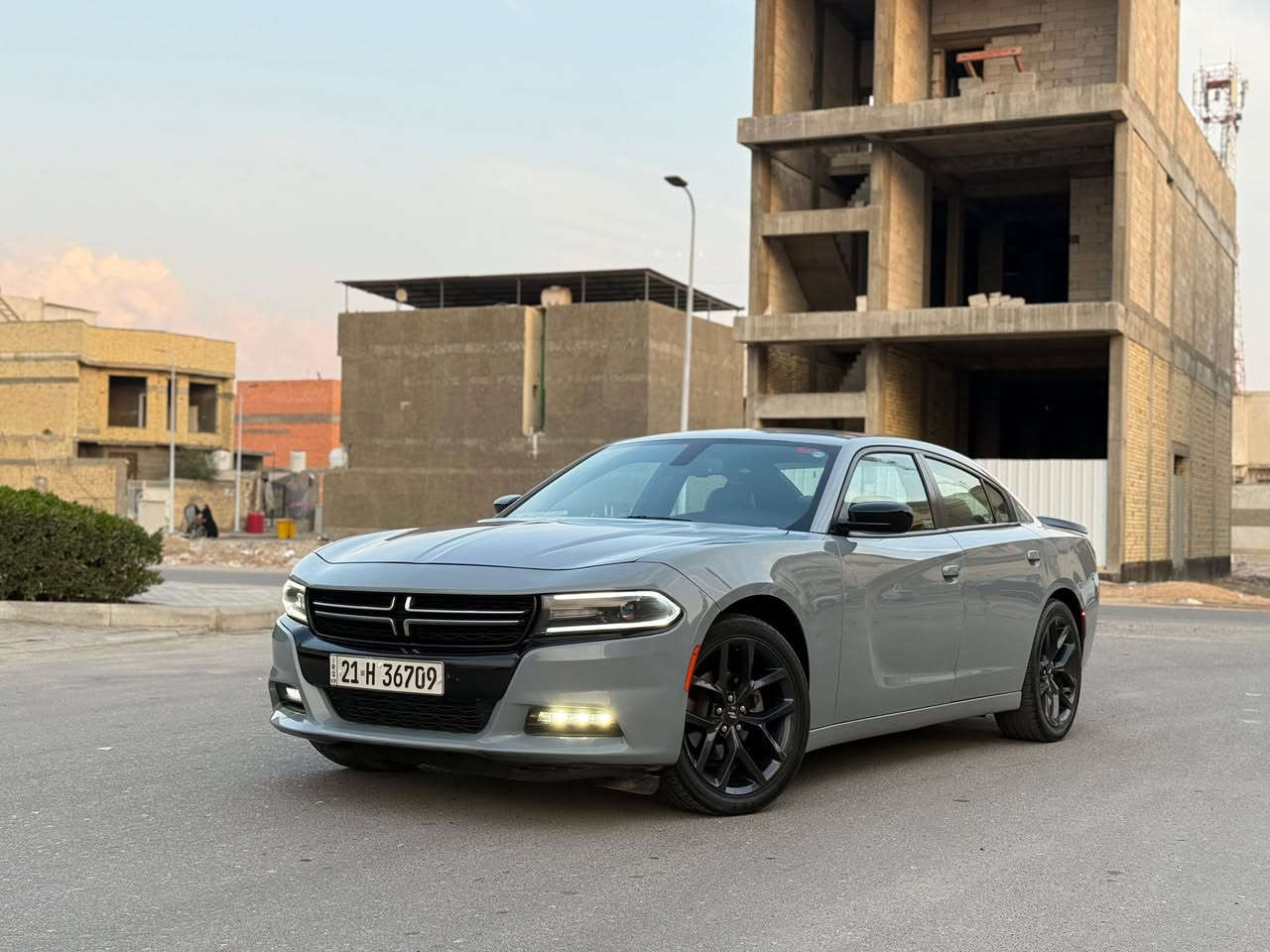 سلام عليكم من رخصت الادمن المحترم  جارجر موديل 2021 رقم شمالي وكاله او تحويل
واردامريكي حادث ( جاملغ وباب بدون دواخل بدون ارباك
مكينه كير كفاله
المسافةالمقطوعه ٥٤  m
حجم المحرك 3600
مواصفات SXT بلاص فووول 
* داخل اسود جلد
* كامره خلفيه
* مصابيح امامية زنون مع بلوجكتر LED .
* ويل قياس 20 انج .
* استيرن كهربائي
* شاشه كبيرة مع نظام ملاحة نفكيشن GPS .
* مقاعد أمامية كهربائية عدد 2 . .
* مقاعد أمامية تبريد وتدفئة .
* مقاعد خلفية تدفئة .
* تشغيل عن بعد . .
* تدفئة ستيرن .
* محدد سرعة . .
* كاميرا خلفية دوارة.
* مرايا رادار مع ترحيب متحسسة للاضاءة
* دخول ذكي (بصمة) .
مكان السيارة البصره 
للاستفسار عن السعر واي تفاصيل اخرئ الاتصال متوفر واتساب
***********
