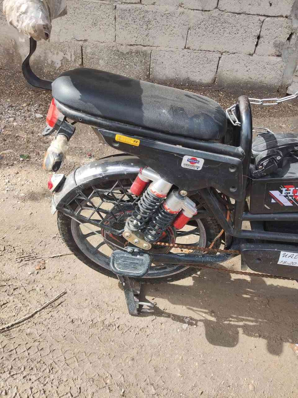 بايسكل شحن للبيع بصمه موديل 2025 عدد البطاريات 4 نظيف كلش سعره 350 وبي مجال للتواصل ***********4
