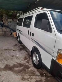 نيسان يورفان ٢٠٠٩ للبيع مكينة صار سبوع من شادهة جديدة ستندر كير اكسن خ...