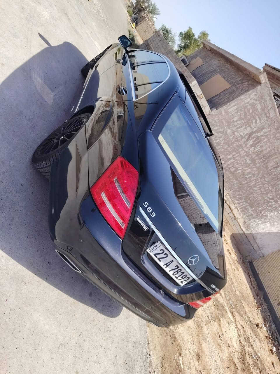 للبيع — مرسيدس S500 موديل 2012
🔹 رقم أربيل
🔹 وارد خليجي
🔹 الممشى: 168,000 كم
🔹 اللون: أسود ملكي
🔹 المحرك: 8 سلندر قوي وناعم المحرك المرغوب 
🔹 المواصفات: فل كامل (فتحة سقف – جلد – تبريد وتسخين مقاعد – نظام ملاحة – حساسات – كاميرا – تعليق هوائي. بيبان شفط .)
🛠️ ملاحظة: ضرر سابق تبديل باب الصندوق الخلفي فقط
(السيارة نظيفة وحالتها ممتازة)
✔️ محرك وكير وشاصي بحالة ممتازة
✔️ جاهزة للفحص بأي مكان
📍 الموقع: بغداد قرب بسماية
الاستفسار اكثر على الرقم ***********
