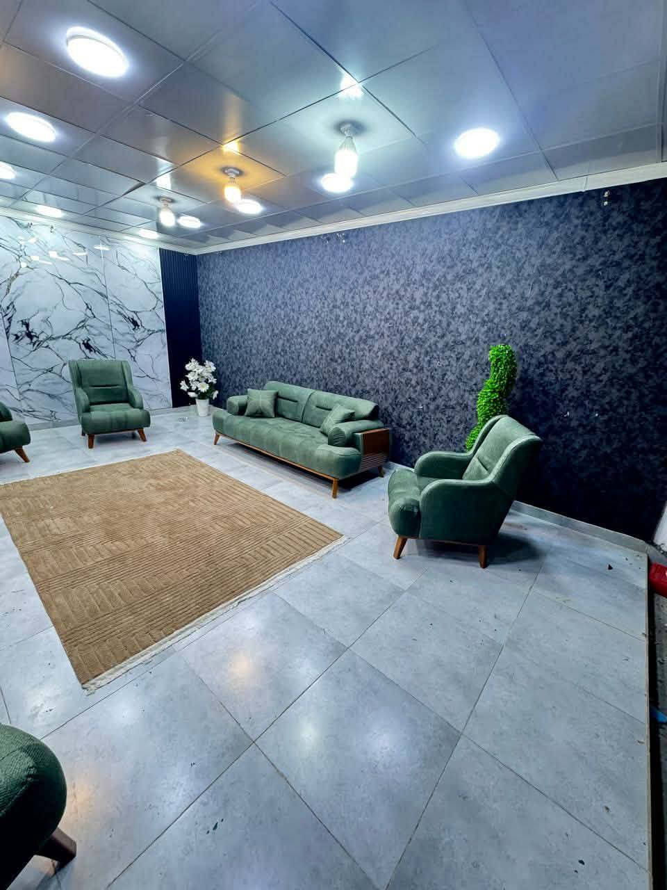 عنواننا الرقي دوما
خليكم معانا بكل شئ حصري
توفر لدينا طقم رويال
السعر تنافسي بمليون و ١٠٠ الف بس
الطقم صنع بعناية فائقة من اجود انواع الخشب
١٠ مقاعد
٤ فرديات كراسي
٢ ثلاثية المقعد
٦ ارجل للقنفات ٤ خارجي ٢ مخفي
ظهر قابل للطي قلاب
قماشه خاولي مخمل
خشبه جام روسي
الأسفنج ضغط عالي طبي
للحجز الاتصال ع الرقم
***********
يوجد واتس مثبت ع الرقم
او التواصل عبر الصفحة 
خدمة توصيل لباب بيتكم متوفرة 
#توصيل_سريع
#عرض_جحيم
#ديكورات_عصرية
#اطقم_تركية_مودرن
#السعر_خيال
