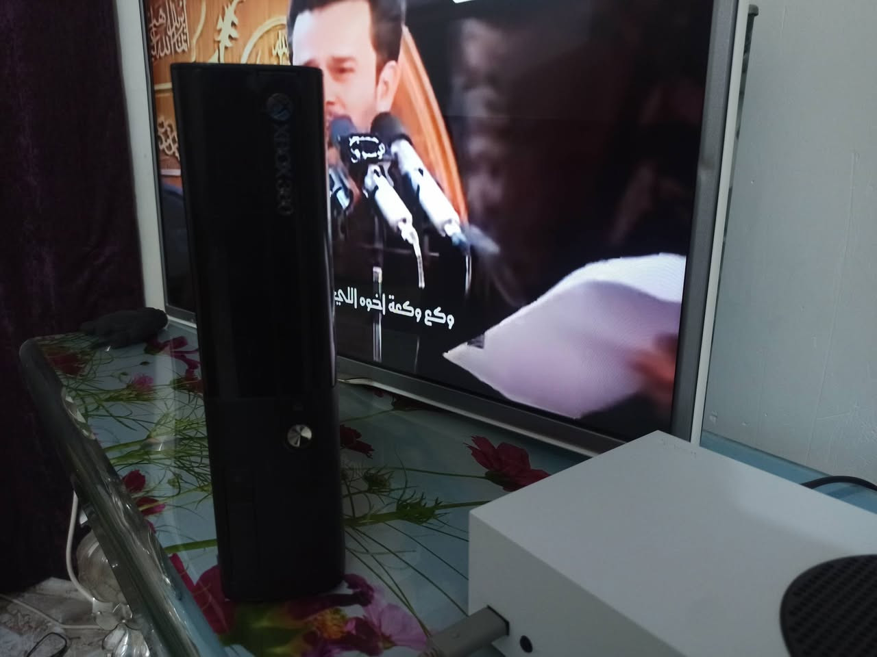 اكس بوكس 360 للبيع
جهاز نظيف و استخدام قليل مليان العاب و ملحقات كامله 

جويستك عدد 2 مكاني الناصريه ناحية الفضليه 

للتواصل ***********
