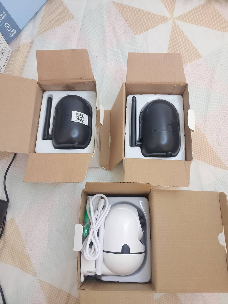 كامرات 360واي فاي تستقبل رام جديد غير مستعمل كلهن مفحوصات سعر القطعه 20الف واصل


**إذا كنت صاحب هذا الإعلان وتريد حذفه لأي سبب، رجاءا أرسل رسالة إلى الدعم الفني**