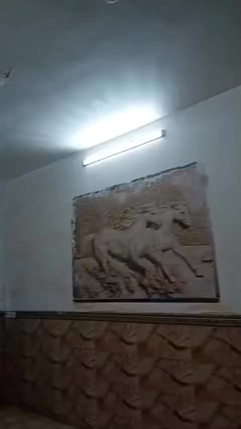 بيت للبيع ملك صرف مساحه ١٠٠متر ركن
مكانه المحموديه حي ١٦
طابقين 

***********
***********
