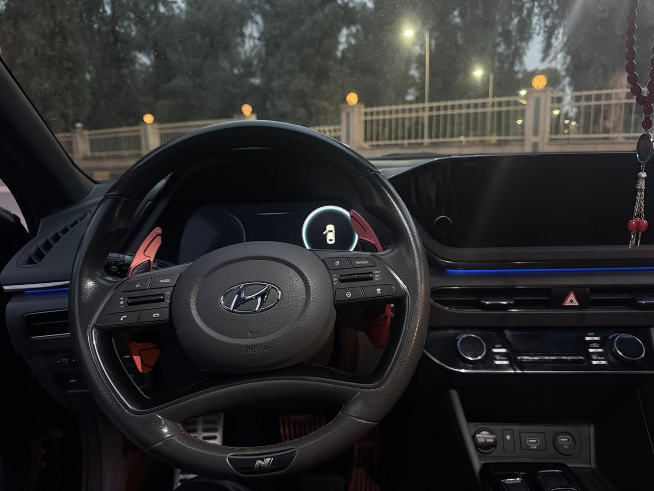 سلام عليكم
سوناتا ان لاين للبيع 
موديل 2022 
فول موصفات 
بدون صبغ بدون ايربك بجم كبس
ضرر فقط بارد 
موصفات 
رادارت 360
نقطه عمياء
تحديد مسار 
قياده ذاتيه
تشغيل عن بعد 
كشنات حضن +كهرباء +تدفئه
لد داخلي متغير الوان 
سماعات بوس
اوتو ستوب 
عليها كزوز رياضي من امريكه فحم شرط بلادي 
شفتات ستيرن 
4 انضمة قياده 
نورمال + سبورت +سبورت بلص + تقليل وقود 
ماشيه 55 الف ميل بمريكه وهس 64 الف 
صور الضرر موجوده بل منشور 
سعرها 198 وبيها مجال ابيع نقد فقط وماراوس 
مكان السيار موصل 
***********
