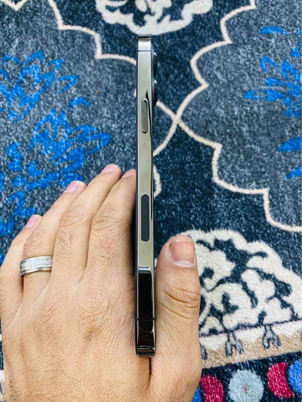 ايفون12برو ماكس 5gجهاز مابي اي عيب فقط  امبدل بورد الجهاز كله بلادي للامانه 256كيكه بطاريه82بلادي وفيس ايدي واكف يحتاجله برمجه للبيع او مراوس مكاني كركوك*********** كركوك, العراق
