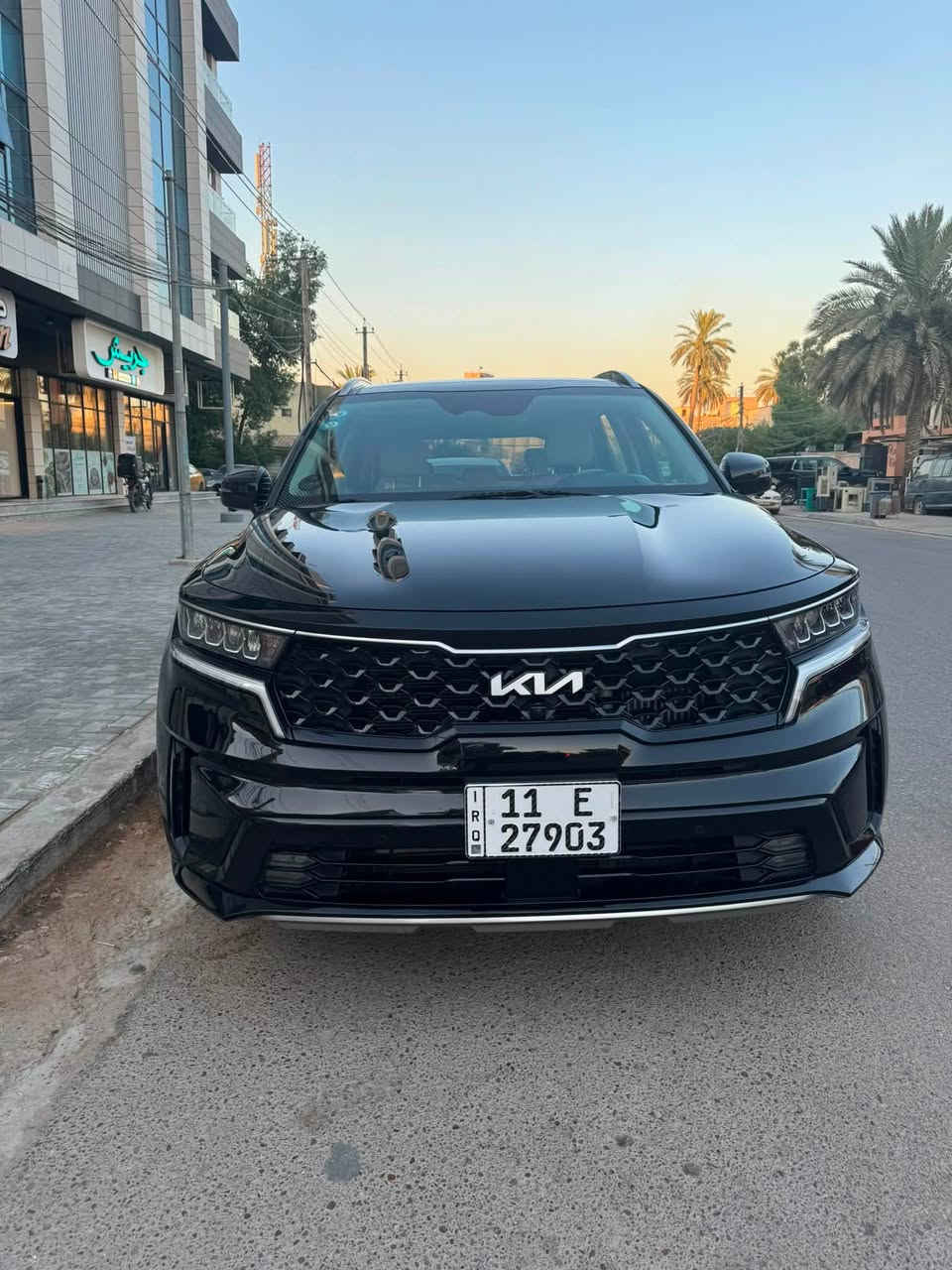 السلام عليكم 
سورينتو 2023 خليجي كفاله عامه 
فئة برستيج اعلى مواصفات 
باسمي تحويل ثاني يوم 
رقم بغداد  
محرك 1600 توربو هايبرد 
مكاني بغداد السيدية 
***********
