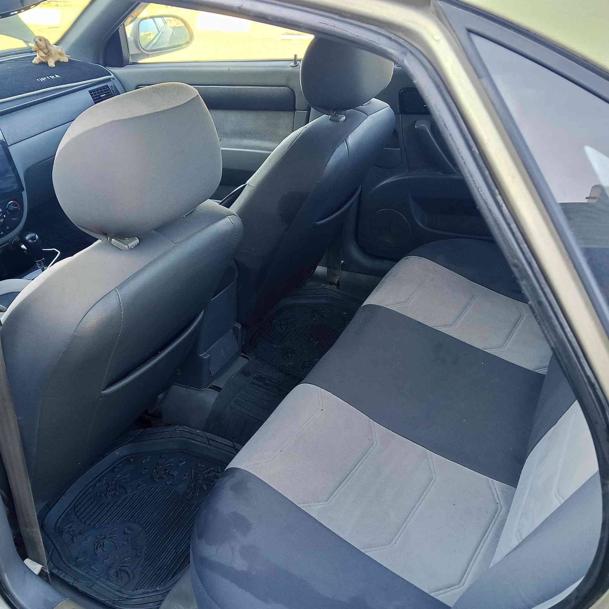 وبترا 2008مكينه وكير جدد رقم نكليزي دياله سعر 60 وبيهه مجال ***********
